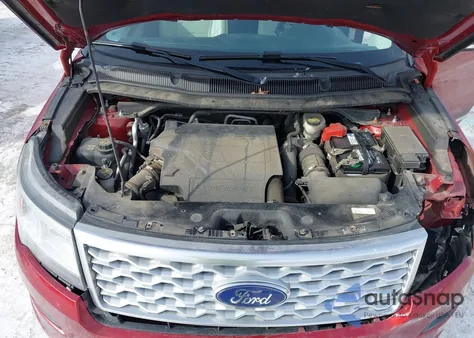 2017 Ford Explorer Platinum z USA, uszkodzony, nr VIN 1FM5K8HT5HGA85722